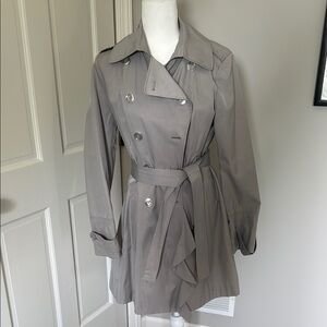 Guess Gray Trench Coat Lightweight A-line